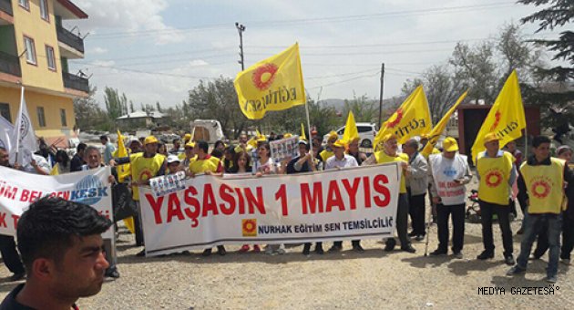 1 mayısı Nurkak’ta kutluyor,Türkiye’nin diğer alanlarına selam gönderiyoruz
