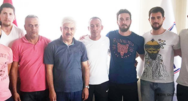 1920 MARAŞSPOR 5 SPORCUYLA SÖZLEŞME İMZALADI