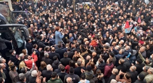 Akşener, “Bütün derdimiz seçmene eğilmektir”