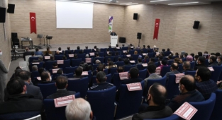 Başkan Mahçiçek, Belediye Personelinin Yeni Yılını Kutladı