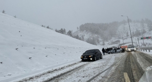 Kahramanmaraş-Kayseri yolu ulaşıma kapandı