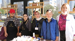 KİPAŞ HOLDİNG ÇALIŞANLARIN’NDAN ENGELLİLER GÜNÜNDE ANLAMLI ZİYARET
