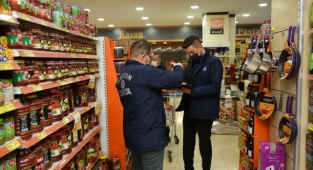 Marketlerde-fahiş-fiyat-denetimleri-yapılıyor