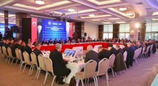 Rektörümüz Prof. Dr. Niyazi Can, Ankara’da Düzenlenen Üniversiteler Afet ve Acil Durum Araştırma ve Uygulama Değerlendirme Toplantısına Katıldı