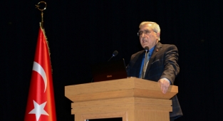 ‘Şair, Edebiyatçı, Düşünür: Sezai Karakoç’ Sempozyumu Üniversitemiz Ev Sahipliğinde Gerçekleştirildi