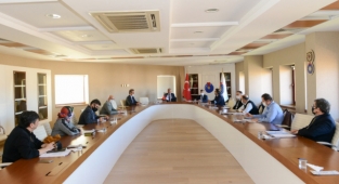 Üniversitemiz Meslek Yüksekokulları Koordinasyon Toplantısı Yapıldı