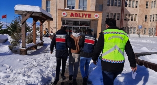 13 Yıl hapis cezasıyla aranıyordu yakalandı