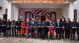 Başkan Gürbüz, “Yetimler, müminin Hacer-ül Esved taşıdır”