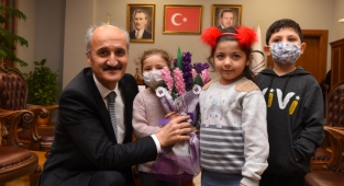 BAŞKAN OKAY’A SÜRPRİZ ZİYARET