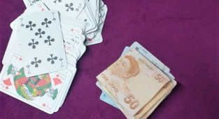 Kahramanmaraş’ta kahvehaneye kumar baskını