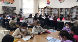 KAHRAMANMARAŞ’TA KÜTÜPHANESİZ OKUL KALMADI