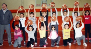 Kahramanmaraş’ta okullarda basketbol heyecanı