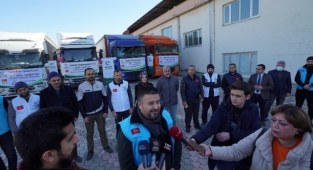 Kahramanmaraş’tan Suriye’ye 5 Tır insani yardım