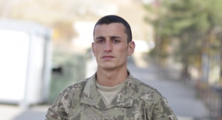 Kahramanmaraşlı asker banyoda ölü bulundu