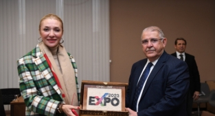 Bakan Ersoy’un eşi Pervin Ersoy ve Rotahane ekibi EXPO 2023’e hayran kaldı…