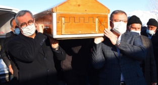 Başkan Güngör Alıcı’nın Cenazesine Katıldı