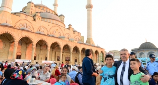 Başkan Mahçiçek’ten Regaip Kandili Kutlama Mesajı