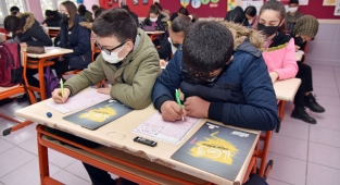 GÖKSUN’DA ÖĞRENCİLERİ SINAVLARA BELEDİYE HAZIRLIYOR
