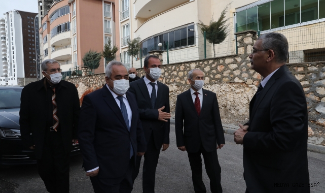GÜVENÇ:“MARAŞIMIZ MARAŞ’A YAKIŞIR ŞEKİLDE, KURTULUŞU KUTLUYOR”