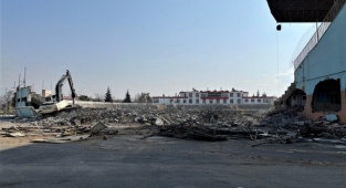 Hanefi Mahçiçek Stadyumu yıkım çalışmaları başladı