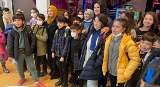 Öğrenciler Onikişubat’la ‘İyi ki Varsın Eren’ dedi
