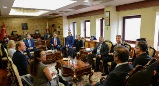 ABD Ankara Büyükelçisi Jeffry Flake ‘STE(A)M Unites Us’ Projesi Kapsamında Üniversitemizi Ziyaret Etti