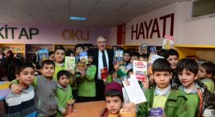 Başkan Mahçiçek’ten Kütüphaneler Haftası mesajı