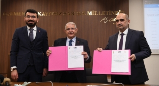 Başkan Mahçiçek’ten Onikişubat’taki öğrencileri dev müjde