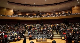 Cengiz Özkan Konserine Yoğun İlgi