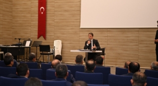 Onikişubat Belediyesinden 8 bin haneye 500’er TL’lik örnek Ramazan Yardımı