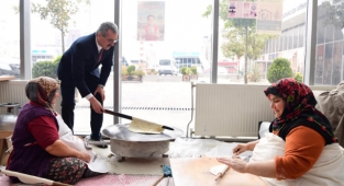 Ulu Çınarlarımızla Hep Bir Aradayız