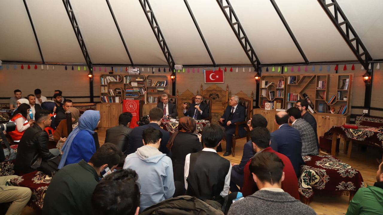 AK Partili Mahir Ünal, Kahramanmaraş’ta