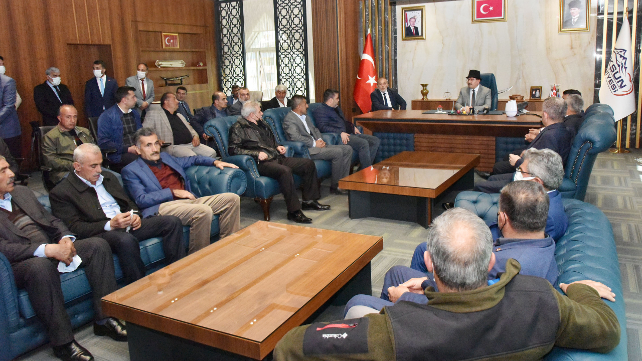 BAŞKAN AYDIN GÖREVİNE BAŞLADI