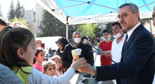 Başkan Güngör Çocukların Neşesine Ortak Oldu
