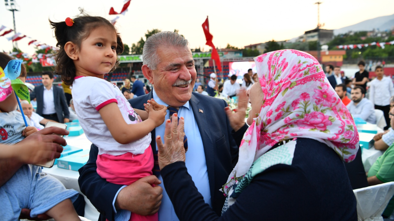 BAŞKAN MAHÇİÇEK; RAMAZAN’DA BİRLİKTE PAYLAŞALIM