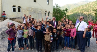 Başkan Mahçiçek’ten çocuklara müjdeli 23 Nisan mesajı