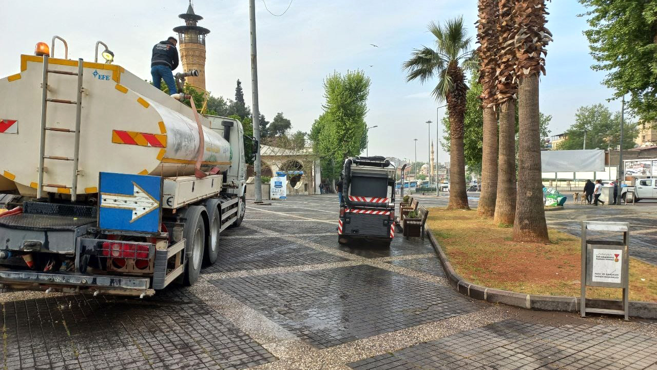 Büyükşehir Kenti Bayrama Hazırlıyor