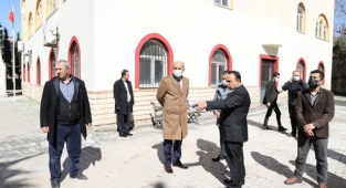 DULKADİROĞLU’NDAN HACI SAADET CAMİ’NE ÇEVRE DÜZENLEMESİ