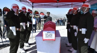 Kahramanmaraş şehidine son görev