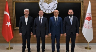 Kervancıoğlu Bakan Kirişci'yi ziyaret etti!