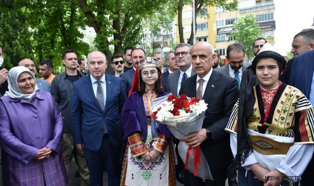 Tarım Bakanı Kirişci, memleketi Kahramanmaraş’ta