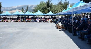 VALİ COŞKUN, 23 NİSAN ULUSAL EGEMENLİK VE ÇOCUK BAYRAMI PROGRAMINA KATILDI