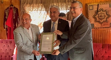 Ahmet Kuybu mazbatasını aldı