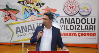 ANADOLU YILDIZLAR LİGİ BADMİNTON GRUP BİRİNCİLİĞİ MÜSABAKALARI İLİMİZDE TAMAMLANDI