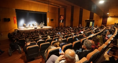 Âşık Mahzuni Şerif Unutulmaz Eserleriyle Anıldı