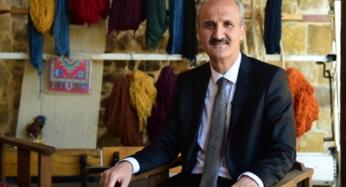 DULKADİROĞLU HALI MOTİFLERİNİ İLMEK İLMEK İŞLİYORLAR