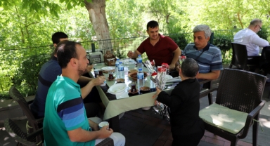ENGELLİ VATANDAŞLAR CEVİZLİ PARKTA BULUŞTU