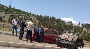 Kahramanmaraş’ta iki otomobil çarpıştı: 4 yaralı