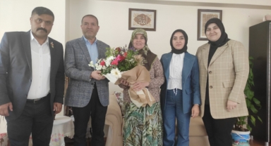 Kervancıoğlu’ndan anneler gününde anlamlı ziyaret!