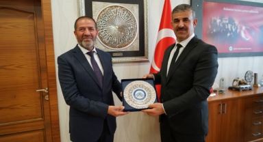 Kervancıoğlu ömrünü Maraş dondurmasına adadı!